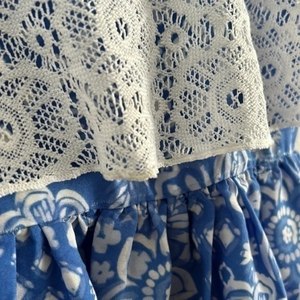 Youngland Sleeveless Dress 4T laced detail bright blue & white